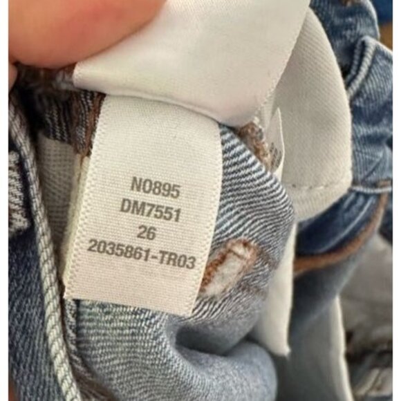 Madewell The '90s Straight Jean in Grenhart Wash - Picture 7 of 9